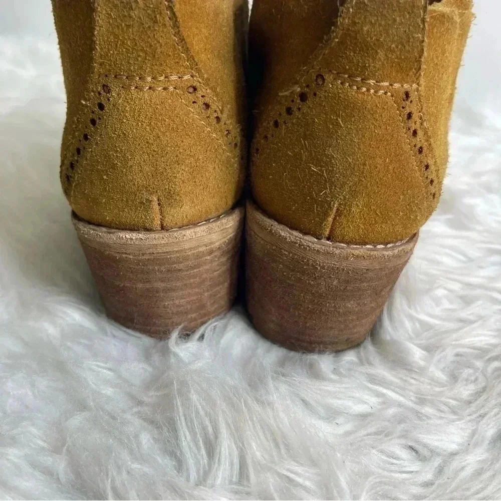 Madewell Suede Leather The Grayson Brogue Chelsea Boot Size 7.5
